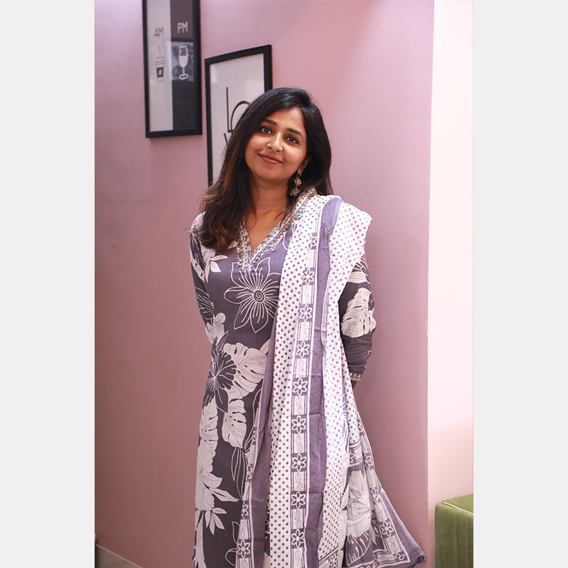 Purple grey chudi set
