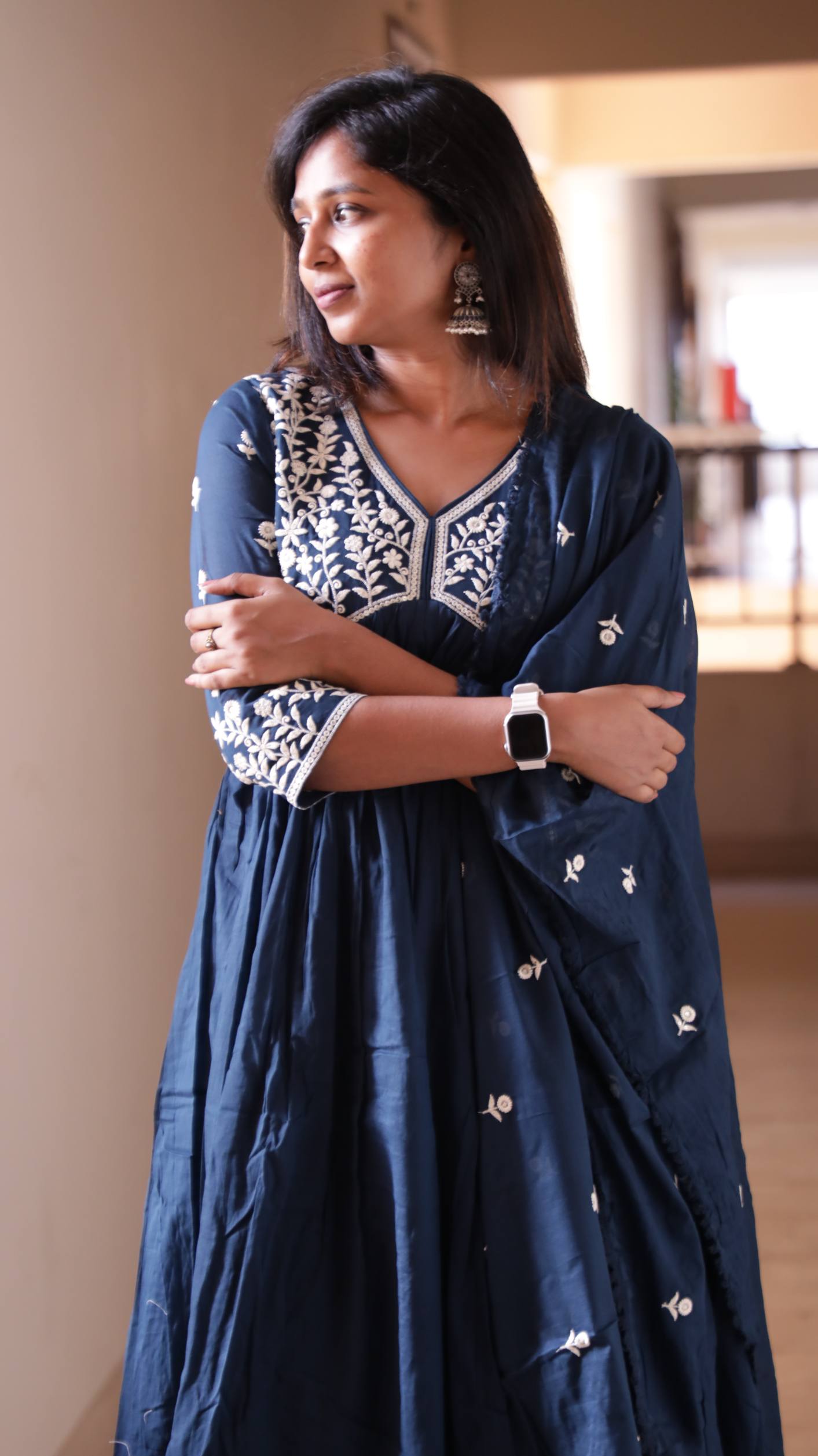 Deep blue Alia cut