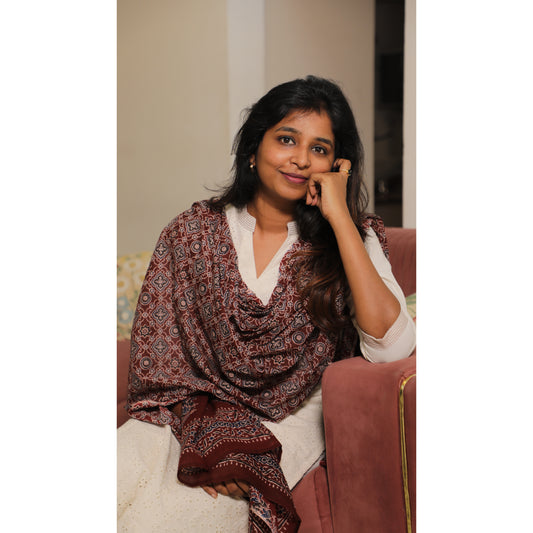 White ethnic wear chudi set
